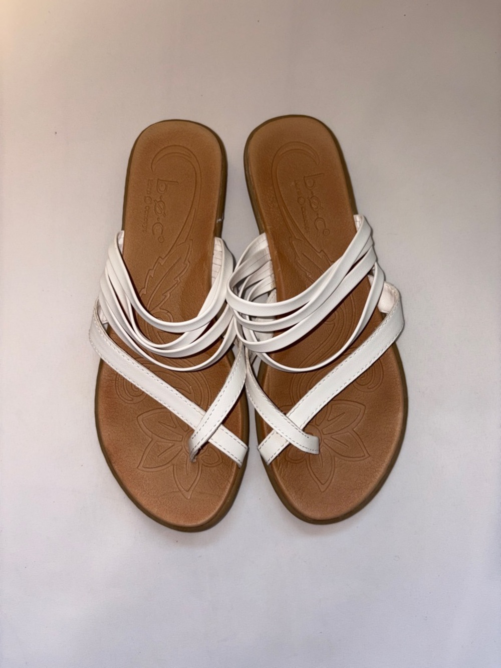 b.o.c. Alisha‎ - White Multi-Strap Slide Sandals - Size 9 - Picture 2 of 7